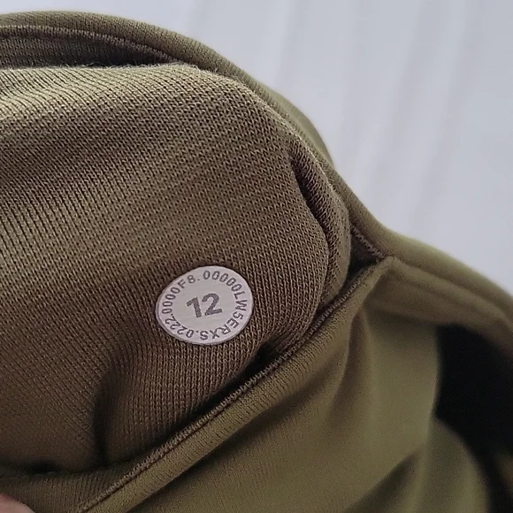 NWT Lululemon Nulu & Crisscross Mesh Stirrup tights Bronze Green 12 - Picture 10 of 11